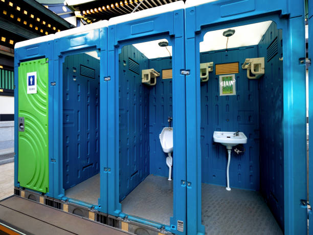 Portable Toilet Options We Offer in Lanark, IL